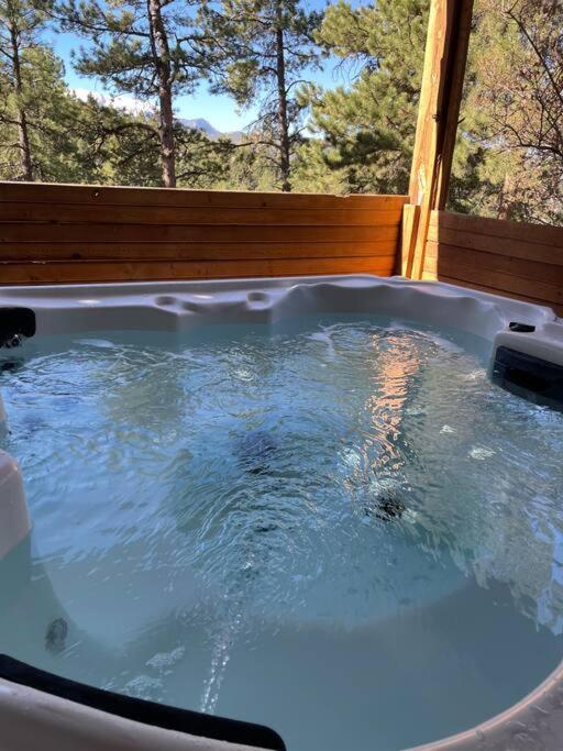 Private Hot Tub Overlooking Pikes Peak 伍德兰帕克 外观 照片